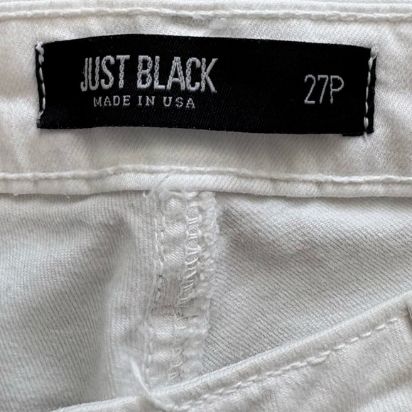 Just Black White Distressed Denim Mid Rise Skinny Jeans Size 27P Cotton Blend - Picture 6 of 8
